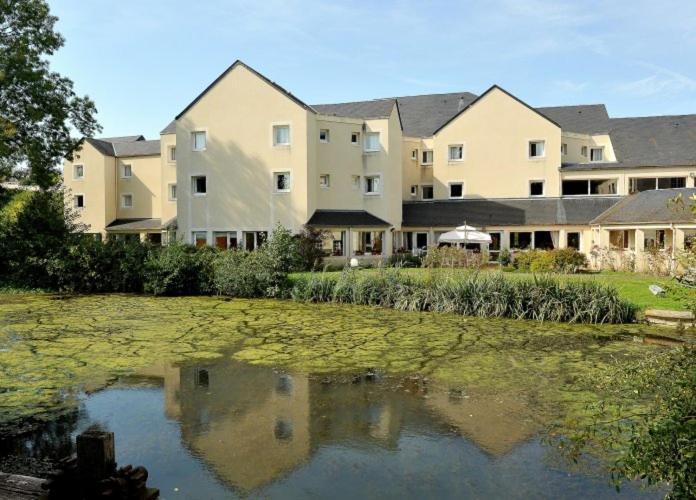 Logis Hotel Le Relais Du Moulin Valencay Bagian luar foto