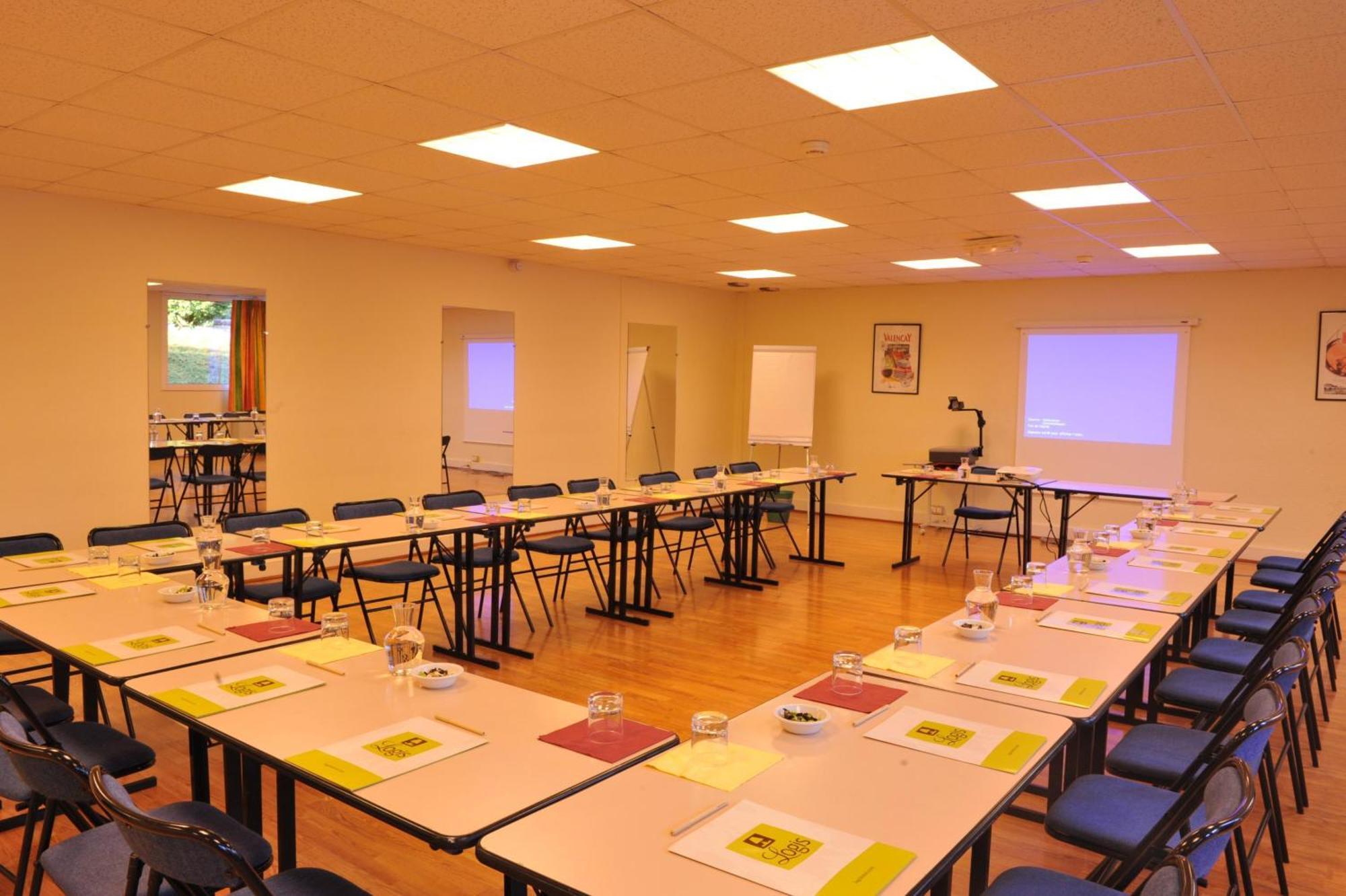 Logis Hotel Le Relais Du Moulin Valencay Bagian luar foto