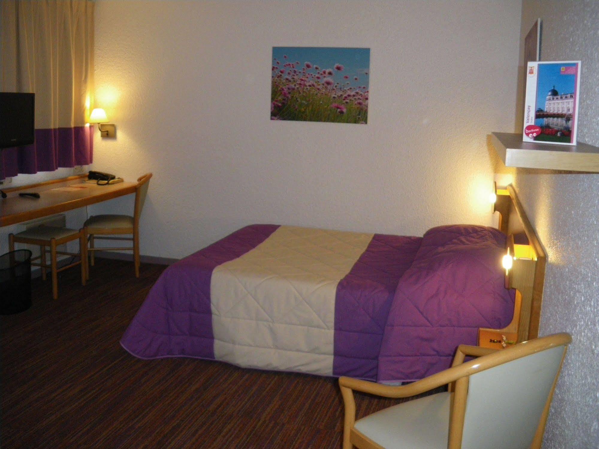 Logis Hotel Le Relais Du Moulin Valencay Bagian luar foto