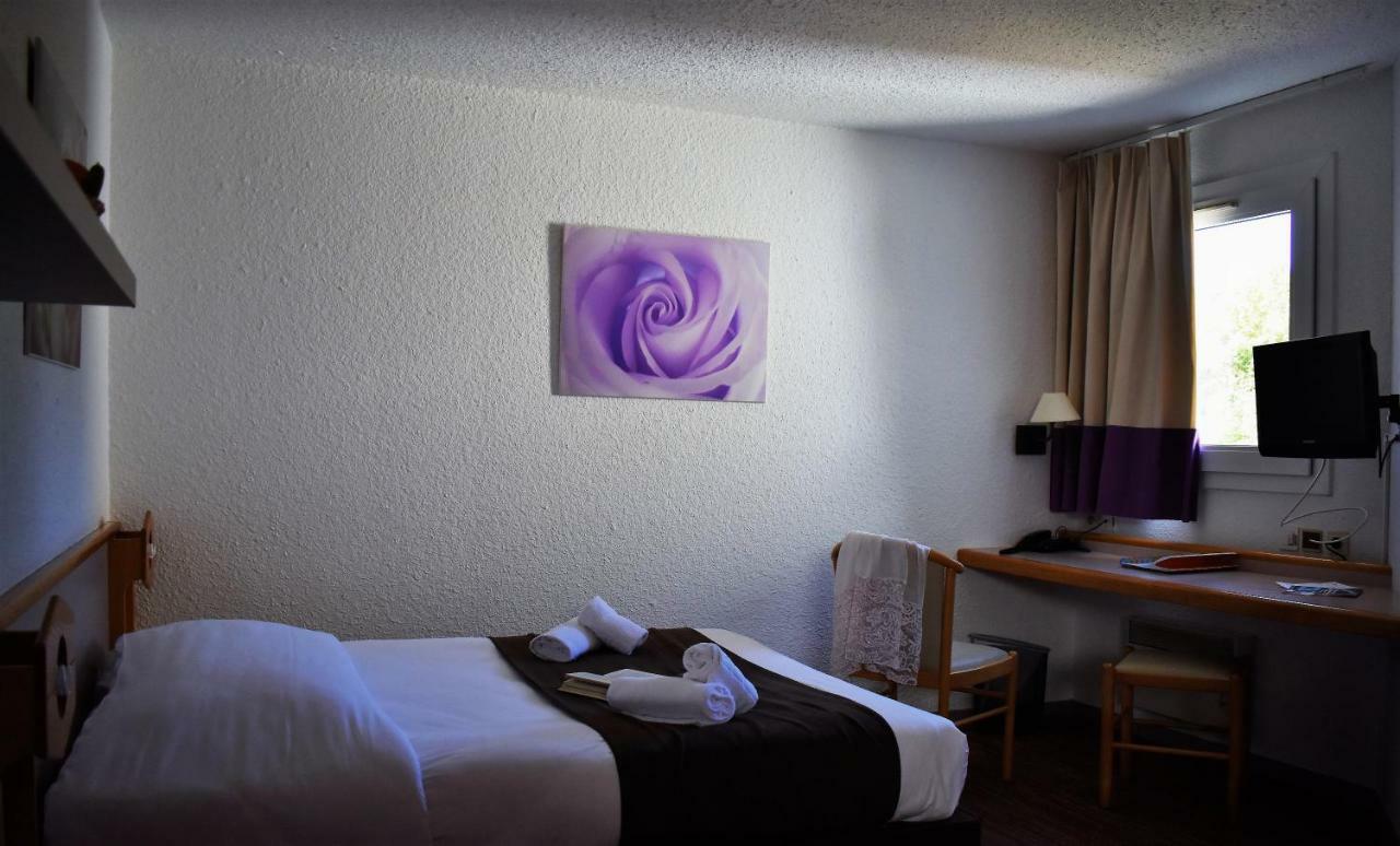 Logis Hotel Le Relais Du Moulin Valencay Bagian luar foto
